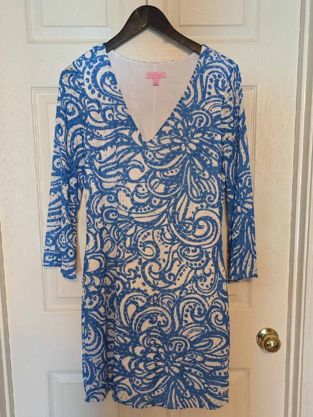Lilly Pulitzer Blue & White Swirl V-Neck Shift Dress
